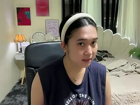 Snapshot of RingMyBelle chatting on 06-03-26, 12:46 RingMyBelle online show from 06-03-26, 12:46