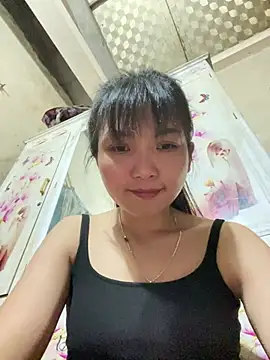 My-cute online show from 05-17-26, 12:56
