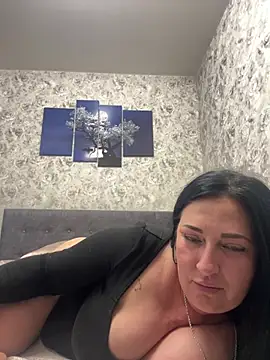 Snapshot of ksuha11 chatting on 06-20-26, 03:04 ksuha11 online show from 06-20-26, 03:04