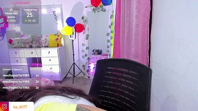 Kendra yul online show from 06-17-26, 11:49