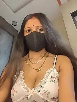 kaira noty online show from 06-10-26, 03:07