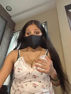 kaira noty online show from 06-23-26, 10:57