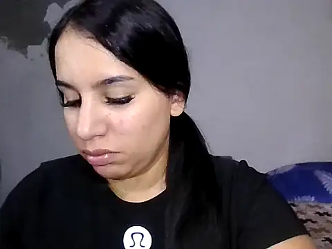 tifanny27 online show from 07-23-26, 08:18