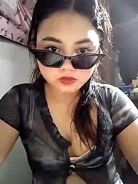 lie louron online show from 05-22-26, 03:28