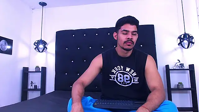 Snapshot of Dannesh_ chatting on 05-23-26, 03:12 Dannesh online show from 05-23-26, 03:12