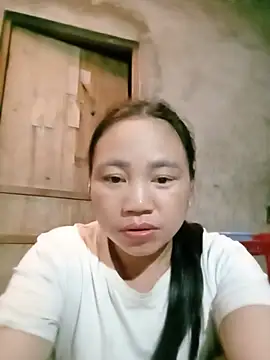 Elizabeo online show from 05-18-26, 04:18