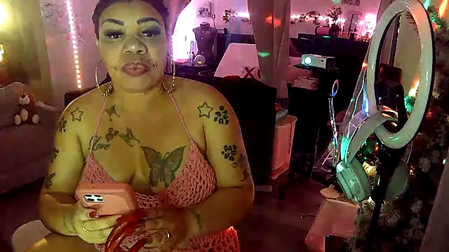 NailGoddessnow online show from 04-26-26, 03:04