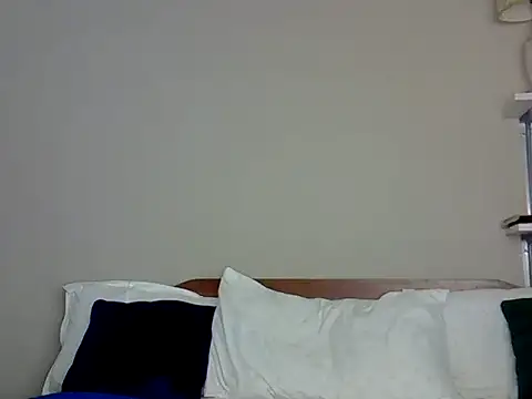 Snapshot of Sexycarll9 chatting on 06-24-26, 05:12 Sexycarll9 online show from 06-24-26, 05:12