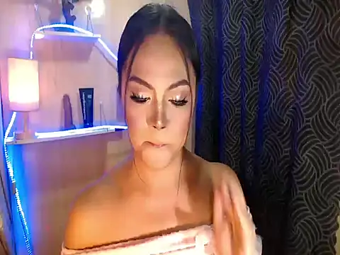 AmberMoorets online show from 05-20-26, 09:48