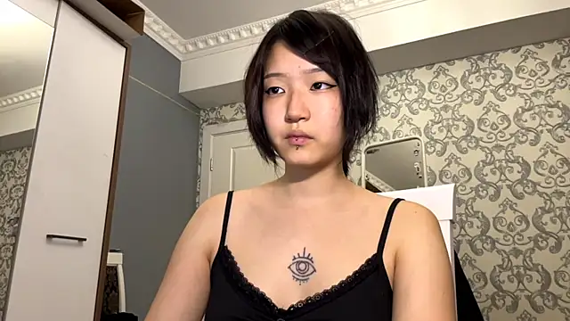 Snapshot of neonami chatting on 06-10-26, 07:07 neonami online show from 06-10-26, 07:07