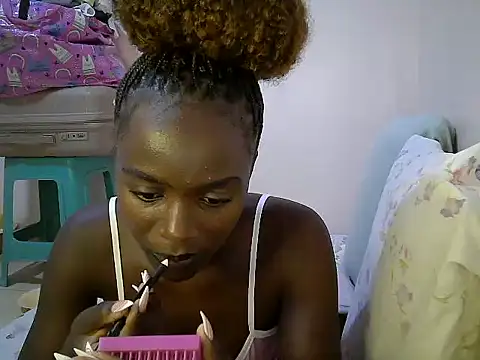 BUNNY BLISS1 online show from 06-08-26, 09:37