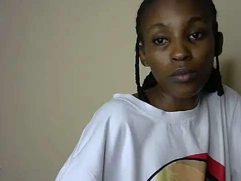 Snapshot of slim_ebon chatting on 06-30-26, 10:33 slim ebon online show from 06-30-26, 10:33