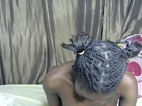 Snapshot of Africana_slim chatting on 05-22-26, 07:08 Africana slim online show from 05-22-26, 07:08