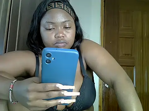 Snapshot of Nova_42 chatting on 07-18-26, 01:21 Nova 42 online show from 07-18-26, 01:21