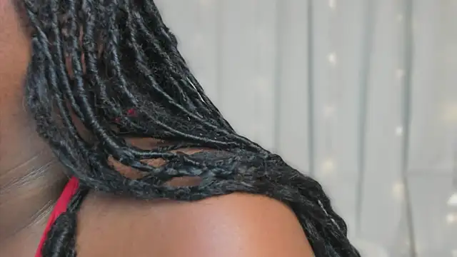 Snapshot of Ayanaa_Ebony_ chatting on 06-15-26, 11:23 Ayanaa Ebony online show from 06-15-26, 11:23