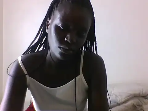 Snapshot of LatishLava chatting on 06-10-26, 02:49 LatishLava online show from 06-10-26, 02:49