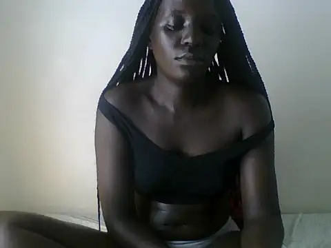 Snapshot of LatishLava chatting on 06-22-26, 03:25 LatishLava online show from 06-22-26, 03:25