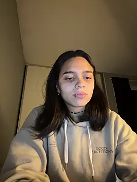 Snapshot of delilahraebaby chatting on 06-03-26, 03:53 delilahraebaby online show from 06-03-26, 03:53