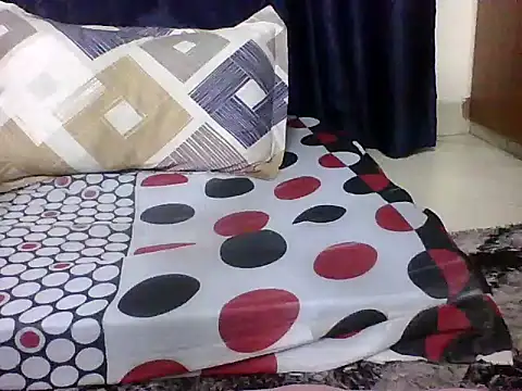 pretty bever online show from 07-28-26, 07:39