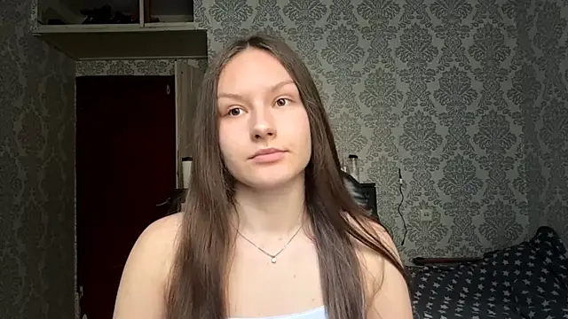 ShaylaChong online show from 05-16-26, 04:31