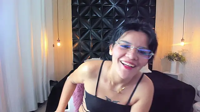 Lia  Kalifa online show from 07-09-26, 02:32