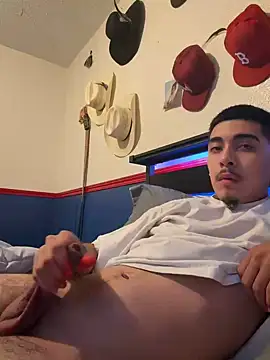 Snapshot of papi_chuloallyours chatting on 06-23-26, 03:15 papi chuloallyours online show from 06-23-26, 03:15