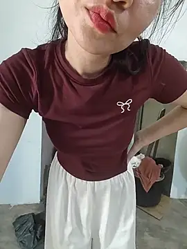 Aria Zara online show from 05-16-26, 05:15