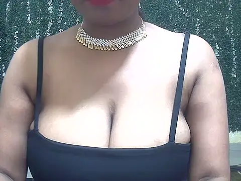 Snapshot of shallykaur chatting on 07-01-26, 04:25 shallykaur online show from 07-01-26, 04:25