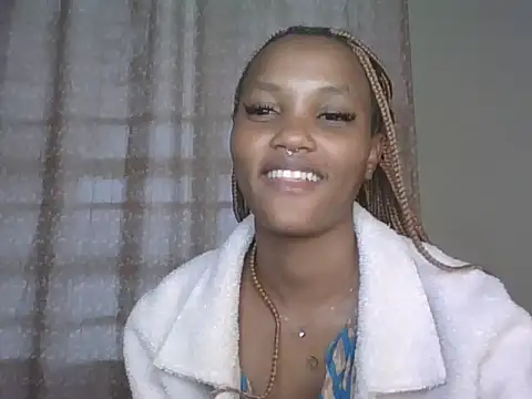 Snapshot of PrettyT5 chatting on 06-27-26, 12:22 PrettyT5 online show from 06-27-26, 12:22