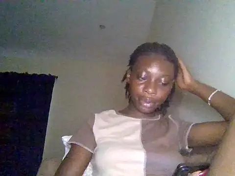 miss petite0 online show from 05-26-26, 07:04