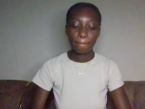 miss petite0 online show from 06-08-26, 01:28