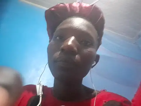 trap queer online show from 05-16-26, 02:38