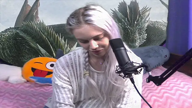 Freya ice online show from 06-04-26, 04:51