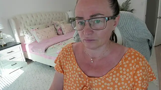 Vika73 online show from 07-04-26, 10:05