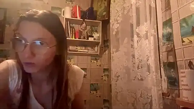 Snapshot of SparkleJebb chatting on 07-01-26, 07:02 SparkleJebb online show from 07-01-26, 07:02