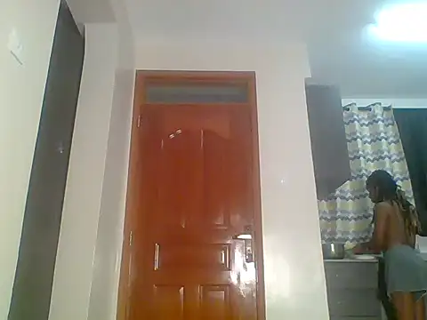 Snapshot of kee_vigin chatting on 06-06-26, 04:44 kee vigin online show from 06-06-26, 04:44