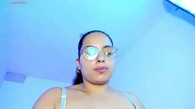 milkqueenboobs online show from 06-12-26, 03:55