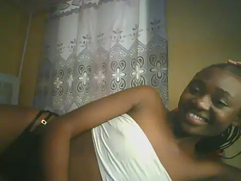 Preetygirlyz online show from 06-30-26, 11:33