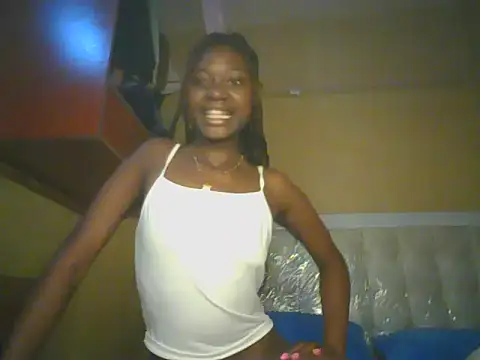 Preetygirlyz online show from 07-30-26, 04:00