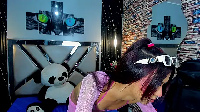 Sariha Sweet online show from 07-23-26, 01:58