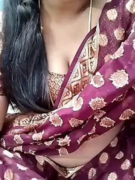 Snapshot of Tamil_Hot_Kulfi chatting on 06-04-26, 04:57 Tamil Hot Kulfi online show from 06-04-26, 04:57