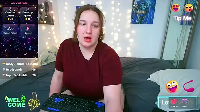 Annita Alyson online show from 06-21-26, 06:54