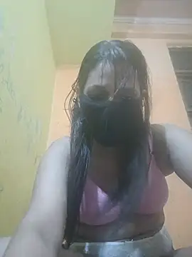 Snapshot of Sudipa-1 chatting on 06-05-26, 06:35 Sudipa-1 online show from 06-05-26, 06:35
