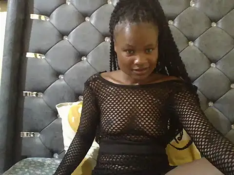 Snapshot of queenivy1 chatting on 05-20-26, 01:50 queenivy1 online show from 05-20-26, 01:50