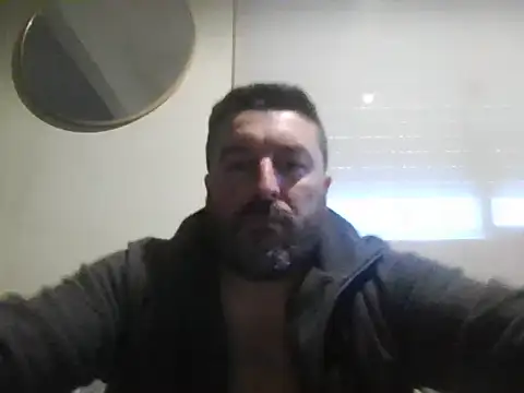 Snapshot of Martoruy chatting on 07-30-26, 07:13 Martoruy online show from 07-30-26, 07:13