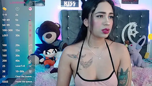 Snapshot of lunabritton chatting on 06-05-26, 04:19 lunabritton online show from 06-05-26, 04:19