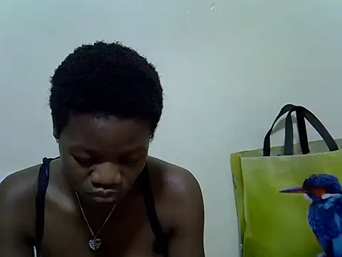 Snapshot of Twerliee chatting on 05-31-26, 06:09 Twerliee online show from 05-31-26, 06:09