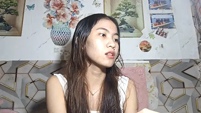DeeannGunby online show from 07-17-26, 03:07