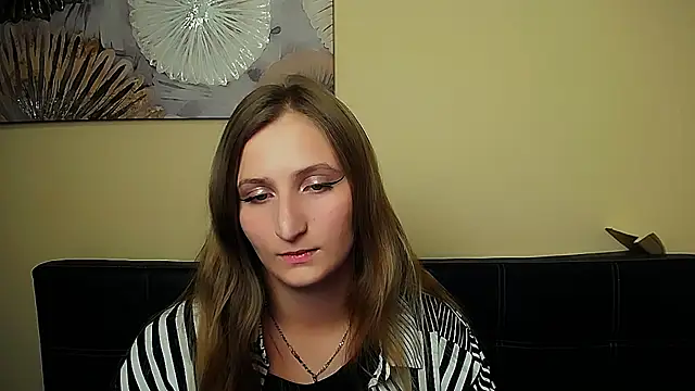 Jenny smille  online show from 07-25-26, 08:23