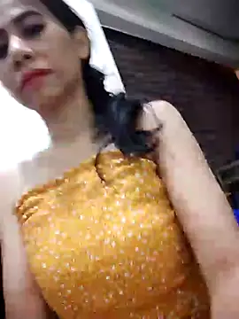 Snapshot of Alisaa0716 chatting on 06-05-26, 06:42 Alisaa0716 online show from 06-05-26, 06:42